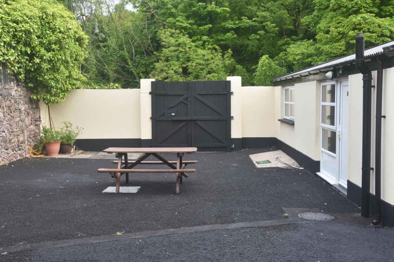 The Village Bed And Breakfast Cushendall Exterior foto