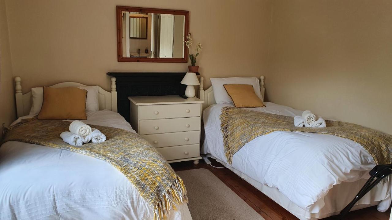 The Village Bed And Breakfast Cushendall Exterior foto
