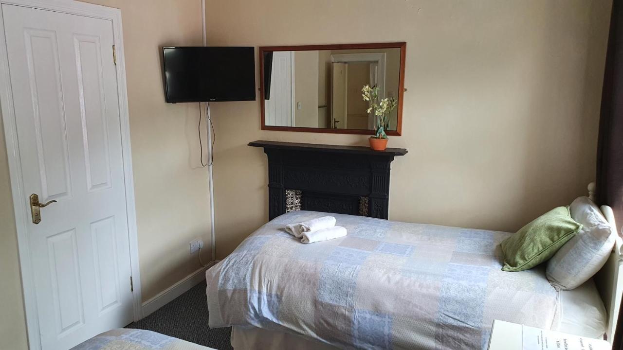 The Village Bed And Breakfast Cushendall Exterior foto